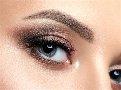 tips menata level ketebalan alis sesuai  tampilan makeup beauty