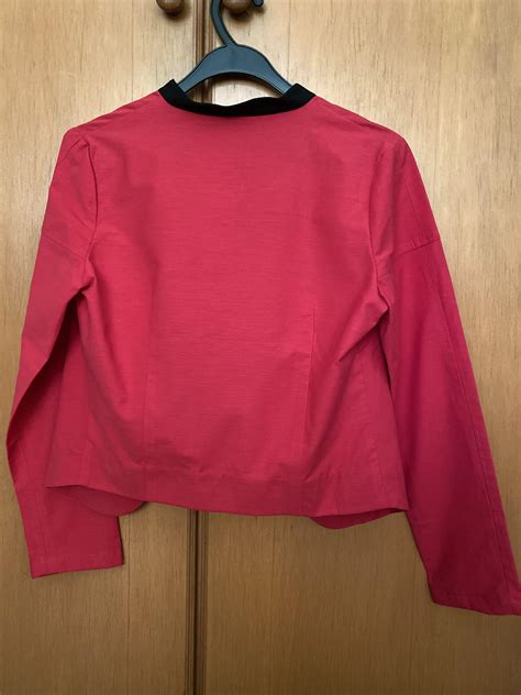 Lauren Jasmine blazer, Women's Fashion, Tops, Other Tops on Carousell