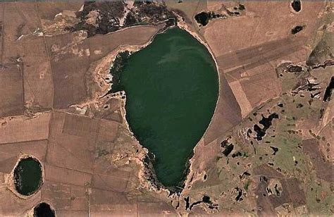 Alua (lake) - Wikiwand