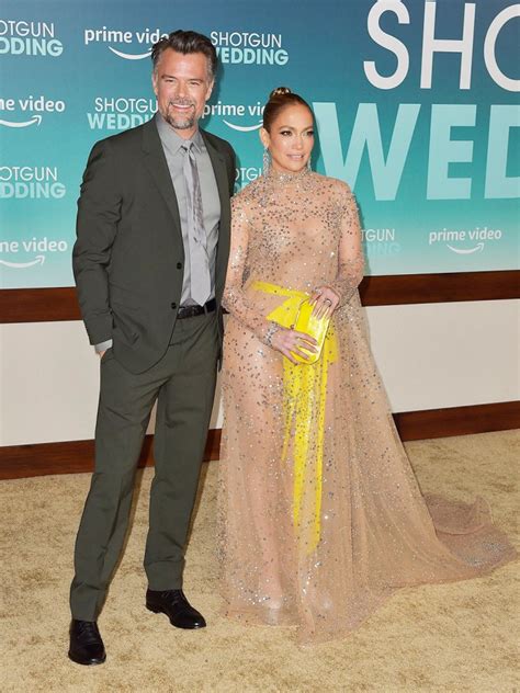‘Shotgun Wedding’ Premiere: Photos Of J.Lo, Jennifer Coolidge & More ...