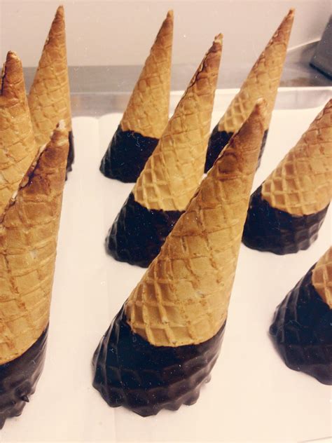 chocolate dipped cones and Earnest Ice... - Earnest Ice Cream | Facebook