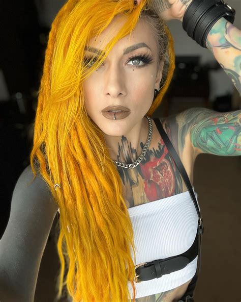 Lena Scissorhands (Infected Rain) : r/Metalboners