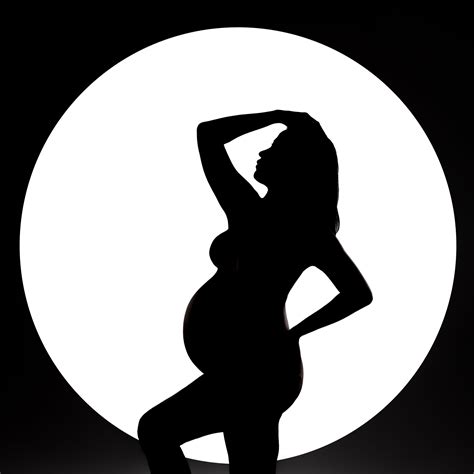 Cincinnati Fine art nude maternity photography FAQ — traciejeanphoto.com