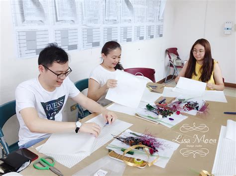 LisaMoon月里莎設計實驗工作室