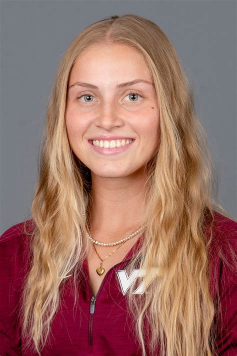 Özlem Uslu - Women's Tennis 2022-23 - Virginia Tech Athletics