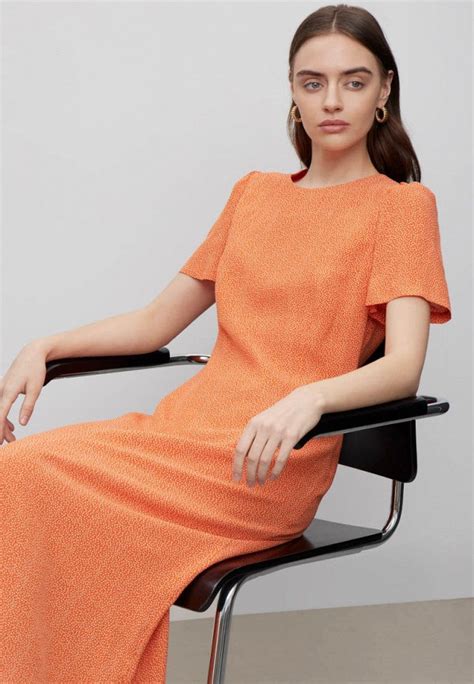Платье Emka Lamoda Exclusive, цвет: оранжевый, MP002XW0E71I — купить в ...