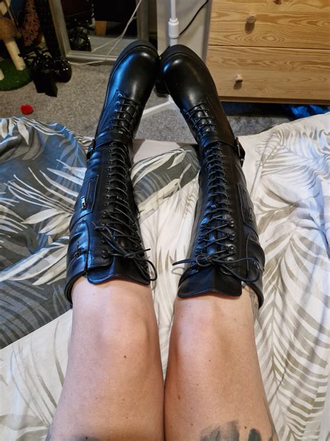 New stomping boots! : r/LastThingYouBought