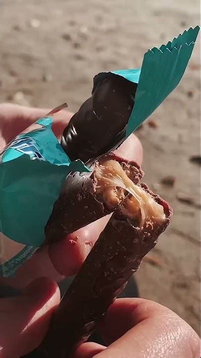 Новый вкус Твикс, пробуем какая палочка вкуснее🍫 - YouTube