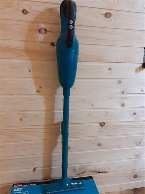 Купить пылесос аккумуляторный Makita DCL181FZ LXT в интернет-магазине ...