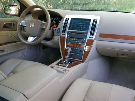 2005 Cadillac STS | DriveArabia