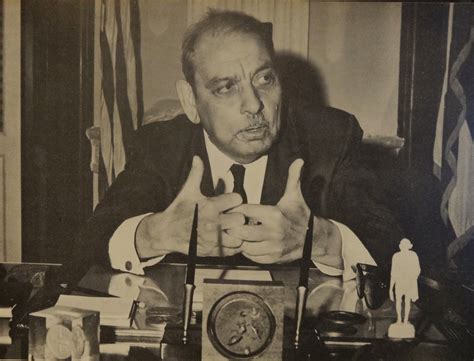 gerardo recordar  luis munoz marin es alentar el forjar generaciones