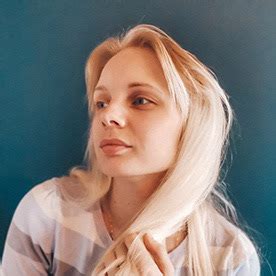 Елена Довбня :: Behance