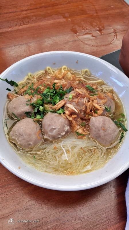 Bakso Urat Cijambe Bandung : Menu, Harga, Review [Update 2025] - Armita ...