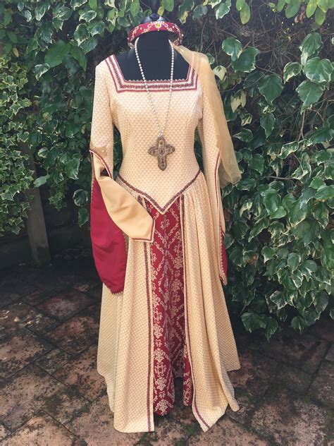 easy historical costumes 8