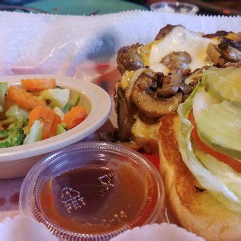 PICKLES PUB - Updated April 2025 - 45 Photos & 28 Reviews - 425 Main St ...
