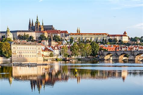 prager burg smarttravelers