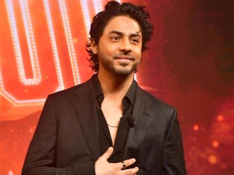 aryan khan wins    director award   bads