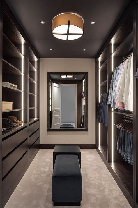 Chamber Furniture | Manufacturers of Walk In Dressing Rooms Master