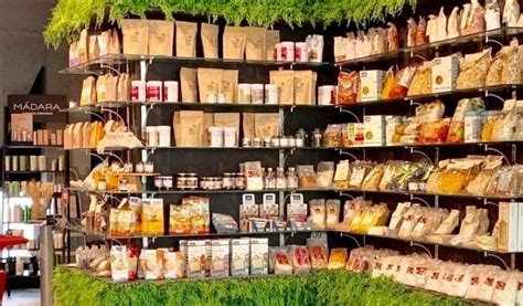 modern bazaar dwarka whatshot delhi ncr