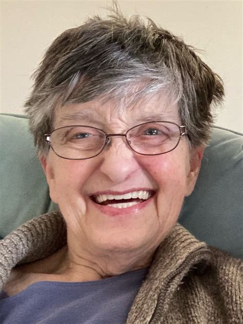 Gundrum Services Home For Funerals: Obituaries and Support 6