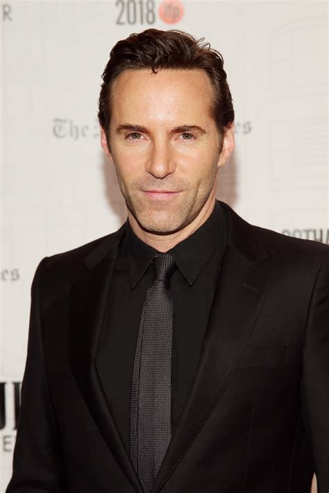 Alessandro Nivola