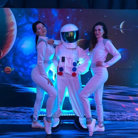 Изготовление космической фотозоны - Арт-Позитив