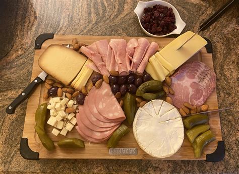 My Boxing Day cheese board 🧀 : r/Cheese