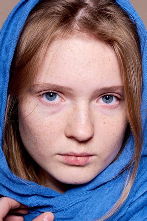Алина Рачковская — биография, фильмография, фотографии актрисы
