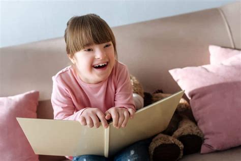 20 Funny Poems for Kids: To Get Them Giggling