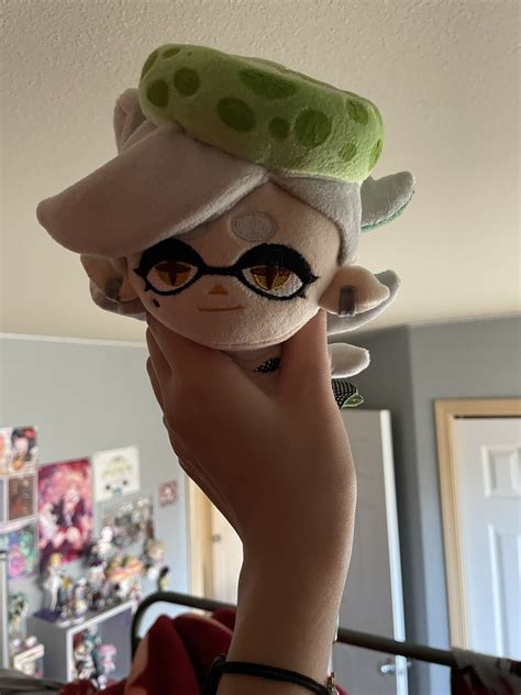 sam 🦐 on Twitter: "@acidappIepie hi! im sam and a demiromantic lesbian