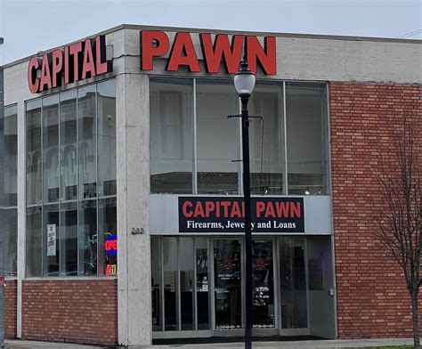 How Does Pawning Work? A Beginner’s Guide to Quick Cash - Capital Pawn
