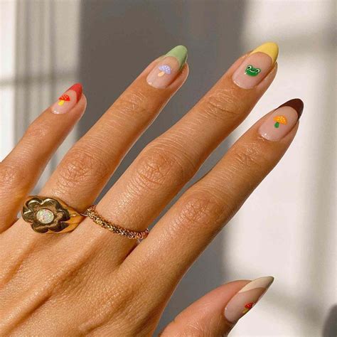 nail art mushroom 2