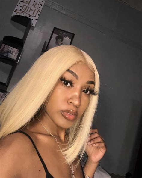 Blonde Baddie Porn