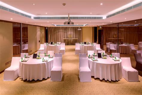 Kochi, India Hotel Suites - Kerala | Kochi Marriott Hotel