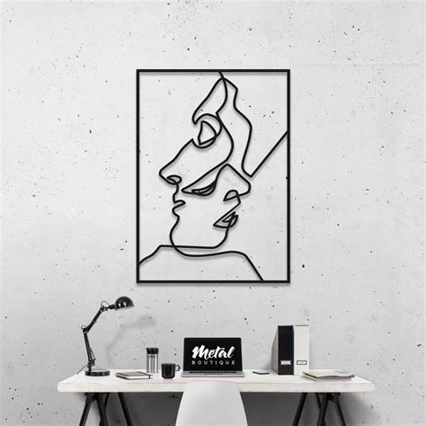 "Kiss": металлическое панно на стену - Metal.boutique
