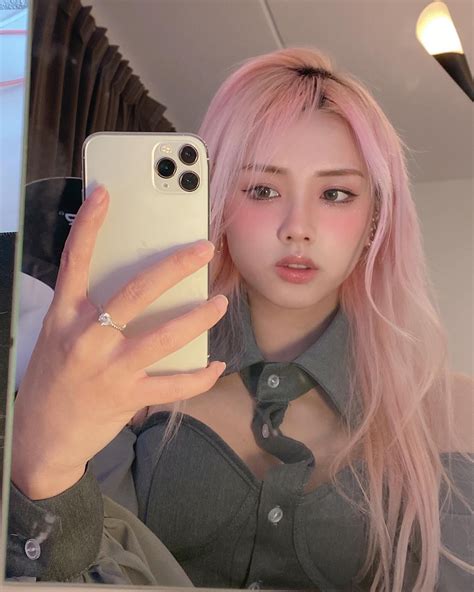 Daily Vyvan 💖 : r/VyvanLe