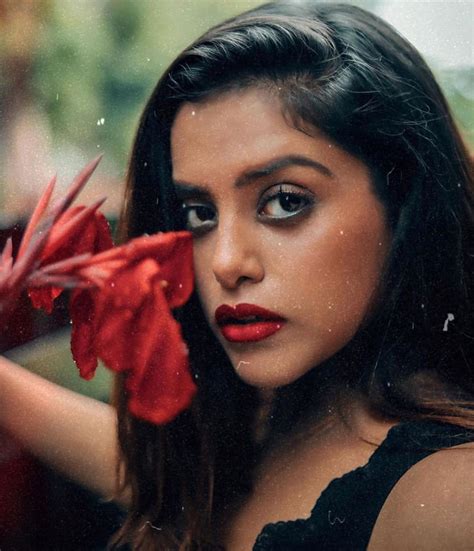 Anveshi Jain - Unofficial... - Anveshi Jain - Unofficial