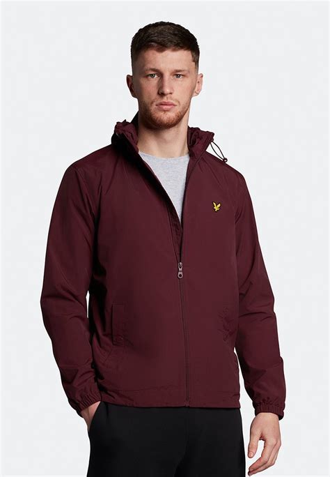 Ветровка Lyle & Scott Zip Through Hooded Jacket, цвет: бордовый ...