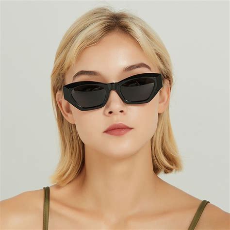 Best Sunglasses for Male and Female with Heart-Shaped Faces in 2023 ...