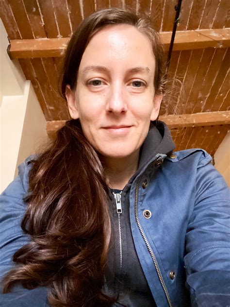 TW Pornstars - Elise Graves. Twitter. Hope everyone is having a cozy