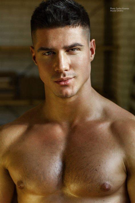 Dmitry Averyanov by Sasha Kosmos | Dmitry Averyanov