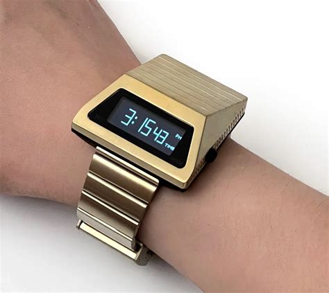 Cyberpunk Watch S4000