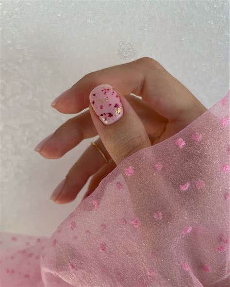 Автор: @gara.nails | Unghie neutre, Unghie, Fantasie per unghie natalizie