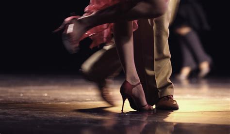 Salsa Dance Basic Steps | Salsa Latina