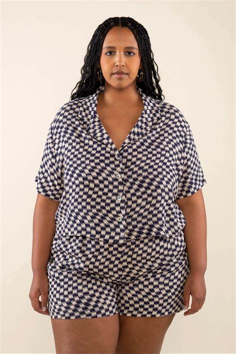 Loyal fans praise the Victoria's Secretcom inclusive sizing 8