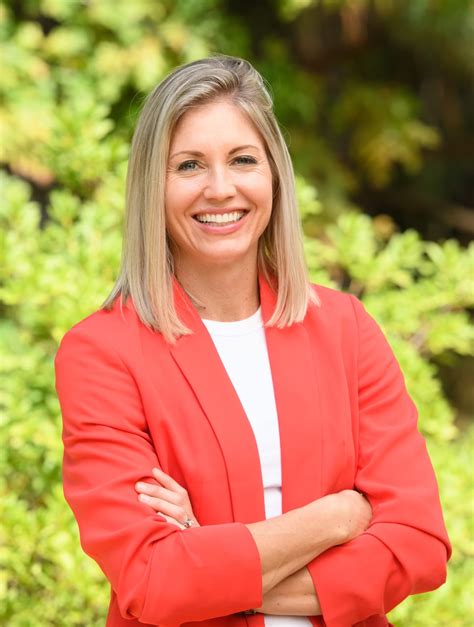 Podcast - Dr. Stephanie Estima