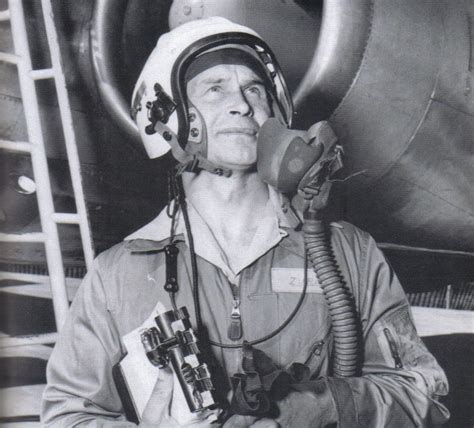 JANUSZ ZURAKOWSKI - Pilot Doswiadczalny, Avro Canada - Janusz ...