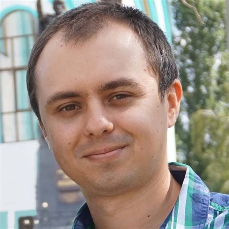 Aleksandr Denisenko – Medium