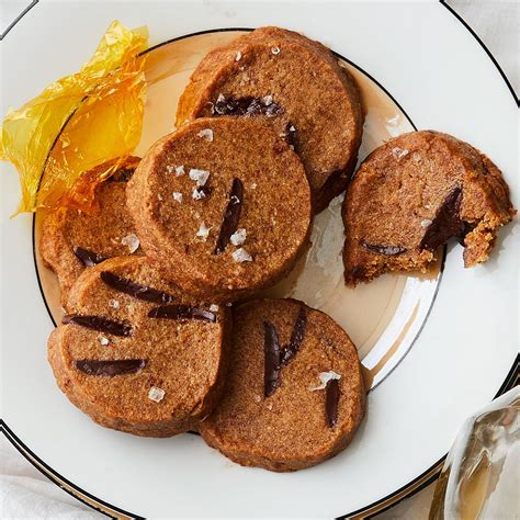 Chocolate–Almond Praline Cookies Recipe | Epicurious