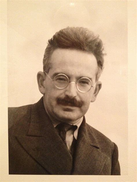 Walter Benjamin: kotbeber — LiveJournal